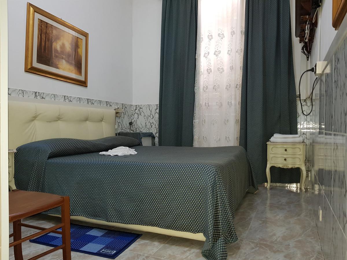 Albergo Stadler Roma Esterno foto